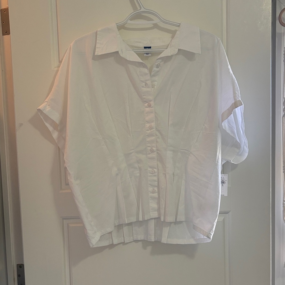 Old Navy White Button-Front Short Sleeve Shirt